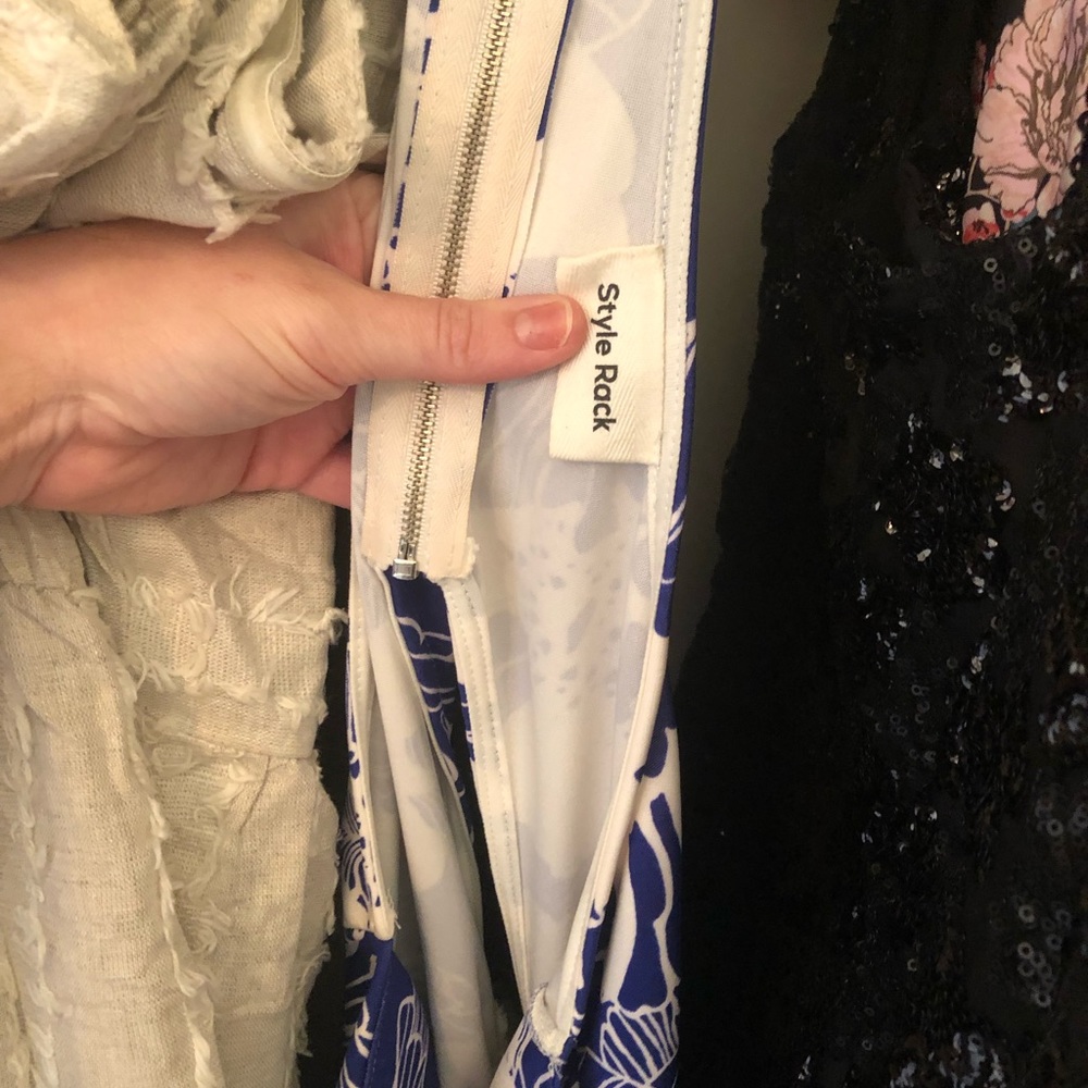 Style Rack Dress - Picture 2 of 2